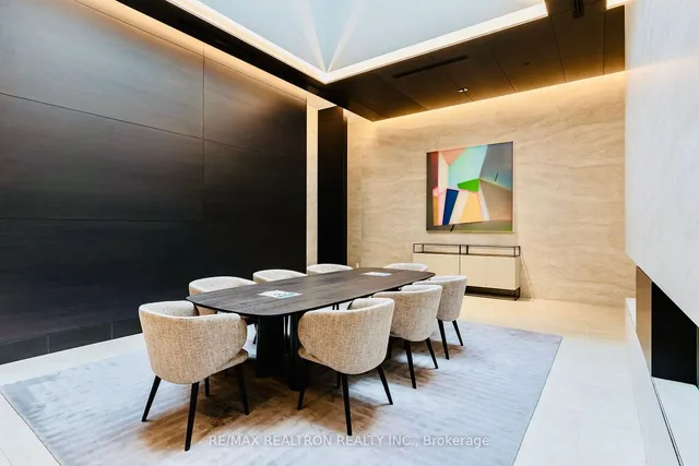 Additional image 3 of 2221 Yonge St Unit 2911