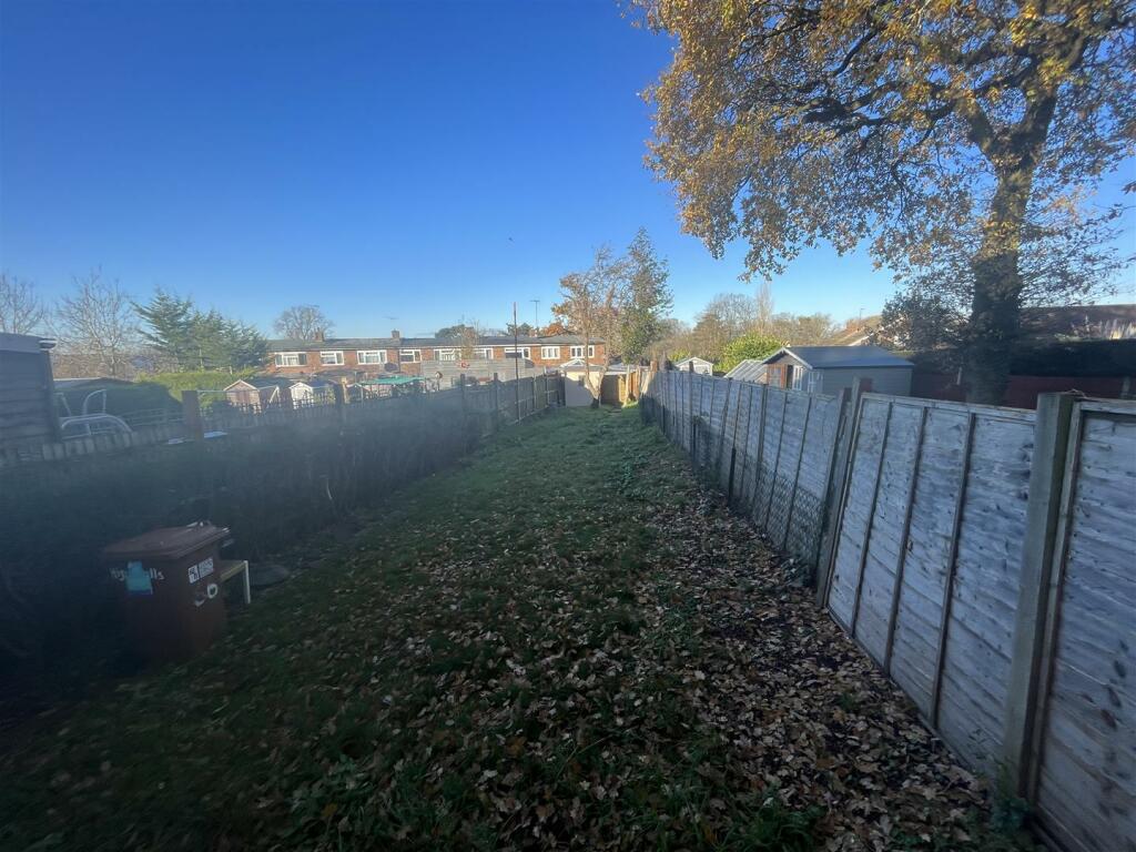 Additional image 9 of High Dells, Hatfield