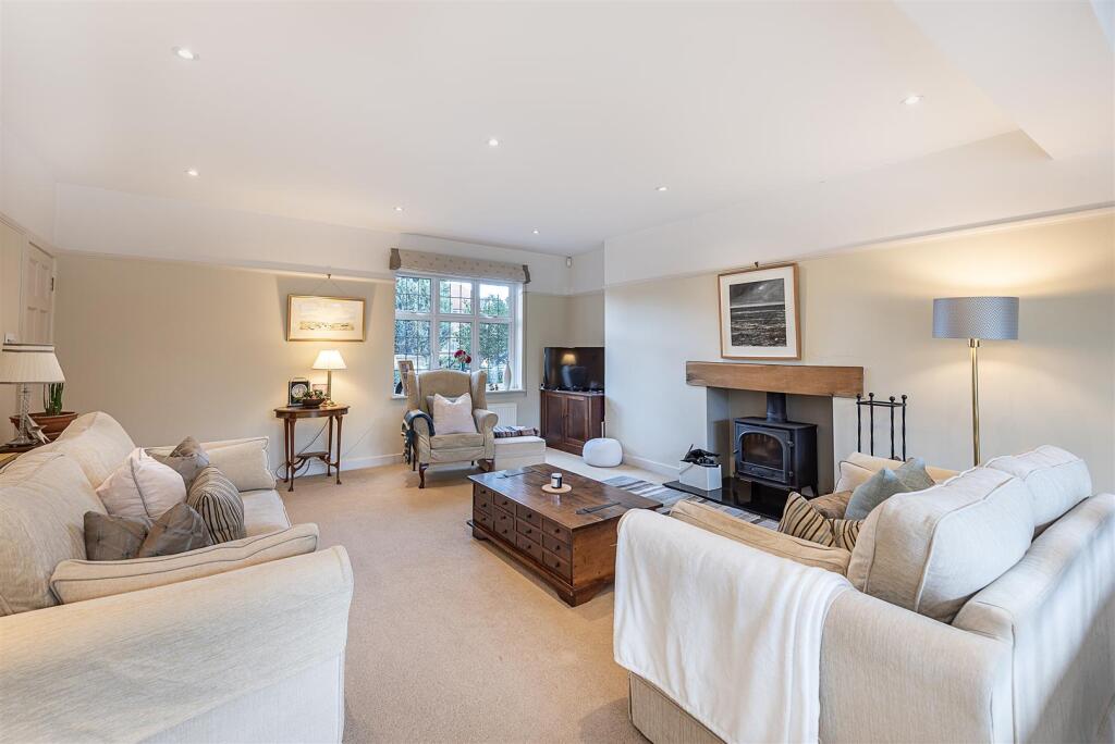 Additional image 13 of Dalkeith Road, Harpenden
