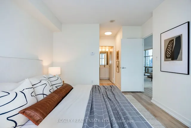 Additional image 25 of 35 Mariner Terr Unit 3009