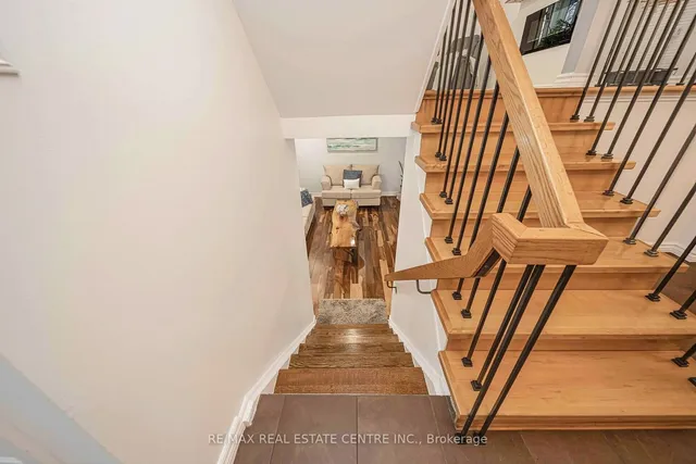 Additional image 34 of 78 Simmons Blvd