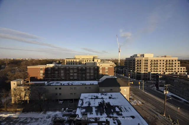 Additional image 27 of 4208 Dundas St Unit 702