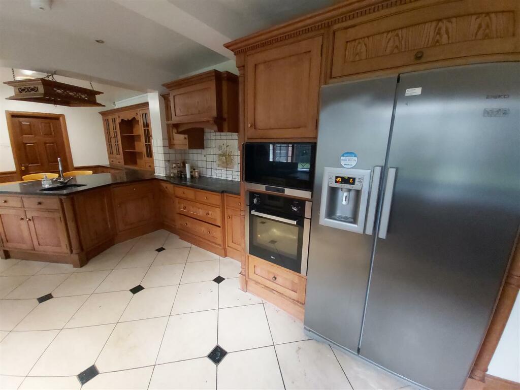 Additional image 8 of Eastern Road