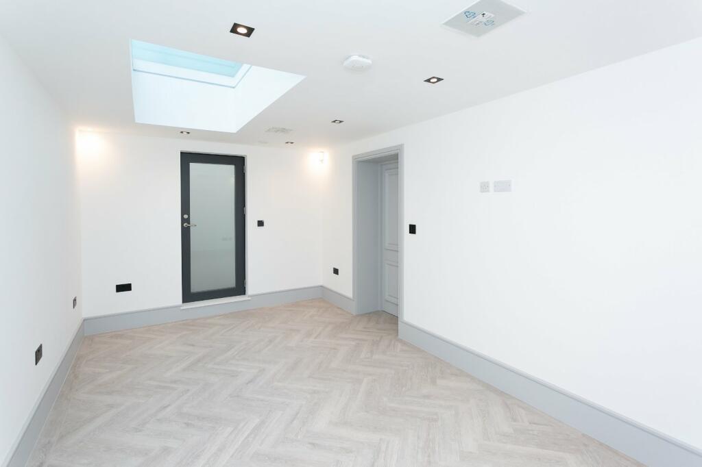 Additional image 11 of Mistletoe Mews, St. Albans, Hertfordshire, AL3