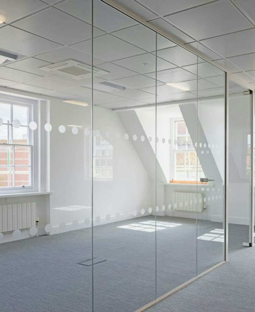 Additional image 10 of 9 The Courtyard, 707, Warwick Road, Solihull, B91 3DA