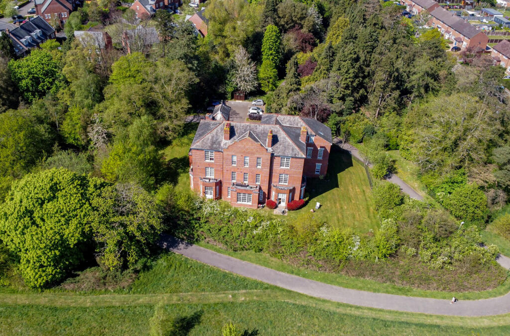 Additional image 4 of The Birches, 47 Azalea Close, St. Albans, Hertfordshire, AL2