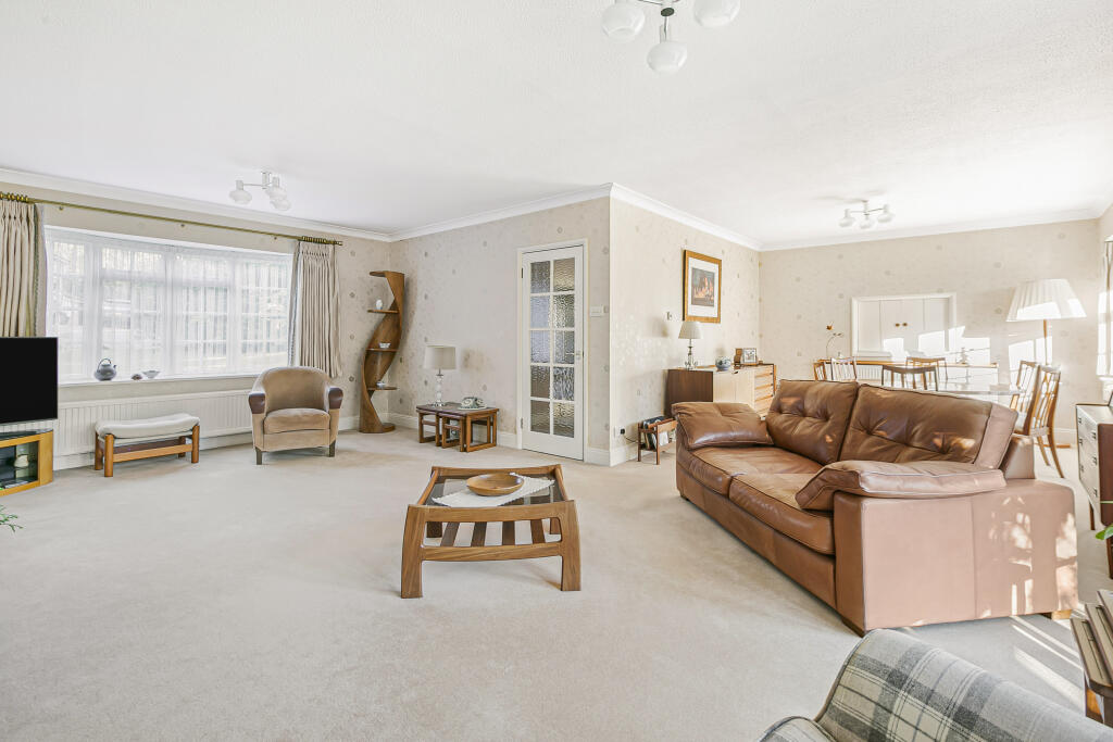 Additional image 2 of Badgers Walk, Tewin, AL6