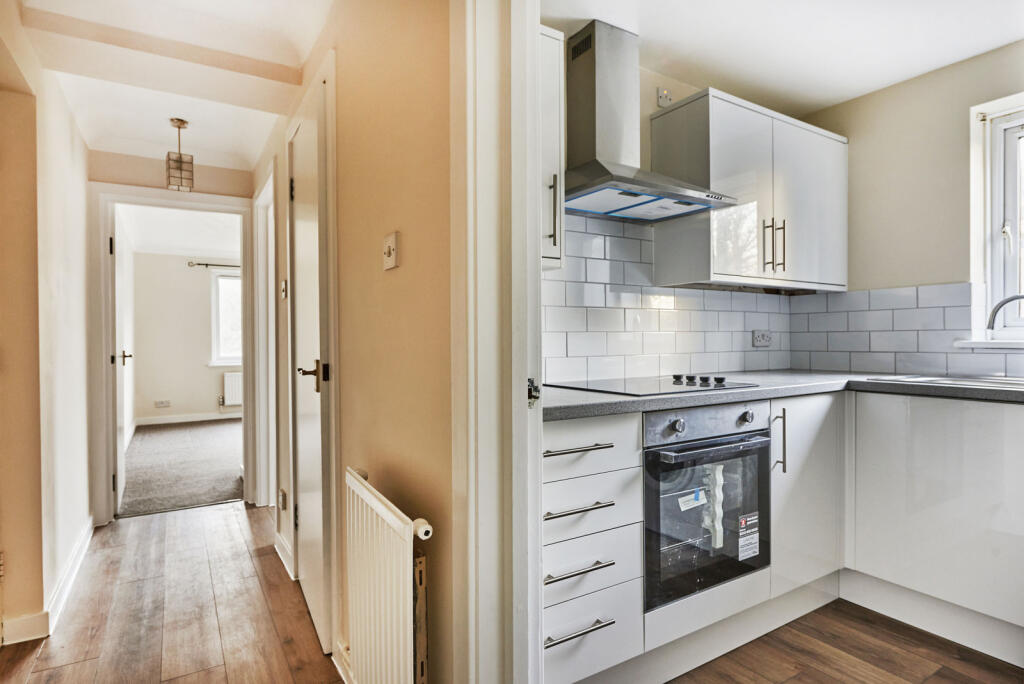 Additional image 13 of The Acorns, Wynchlands Crescent, St. Albans, Hertfordshire, AL4