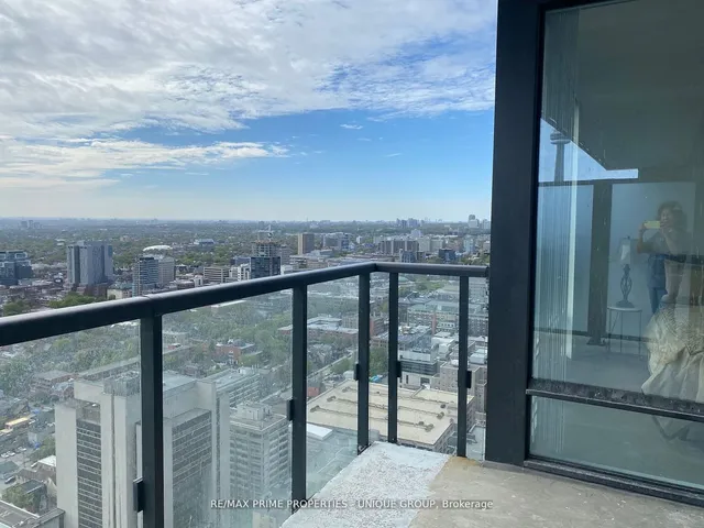 Additional image 10 of 488 University Ave Unit 3212