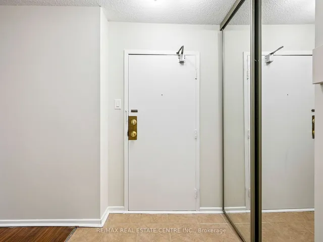 Additional image 6 of 15 Kensington Rd Unit 101