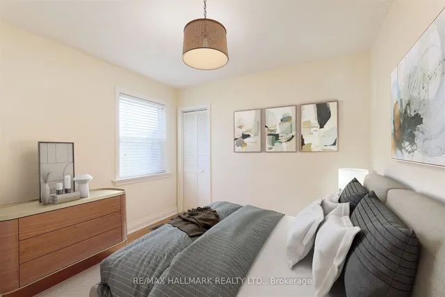 Additional image 13 of 8 Hollis Ave