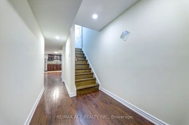 Additional image 28 of 51 Knowles Dr