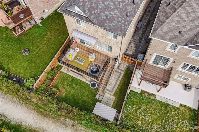 Additional image 38 of 1190 Duignan Cres