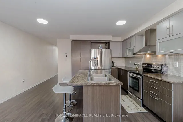 Additional image 11 of 138 Baffin Cres