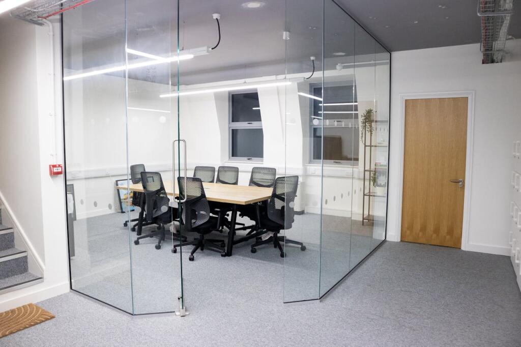 Additional image 7 of St. Peters House, 45 Victoria Street, St. Albans, AL1 3HZ