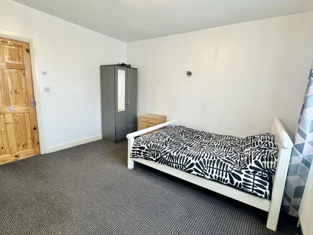 Additional image 5 of 281 Walsall Road