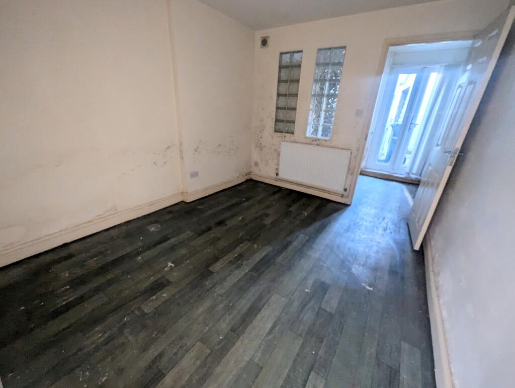 Additional image 6 of 9 Sherborne Road, Yeovil, Somerset BA21 4HD