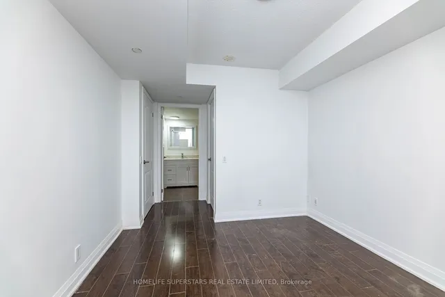 Additional image 13 of 1 Valhalla Inn Rd Unit 1010