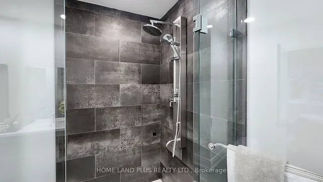 Additional image 23 of 85 Rochester Ave