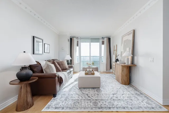 Additional image 6 of 61 Town Centre Crt Unit 2402