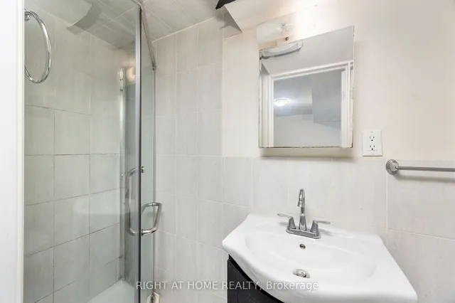 Additional image 28 of 59 Trinnell Blvd