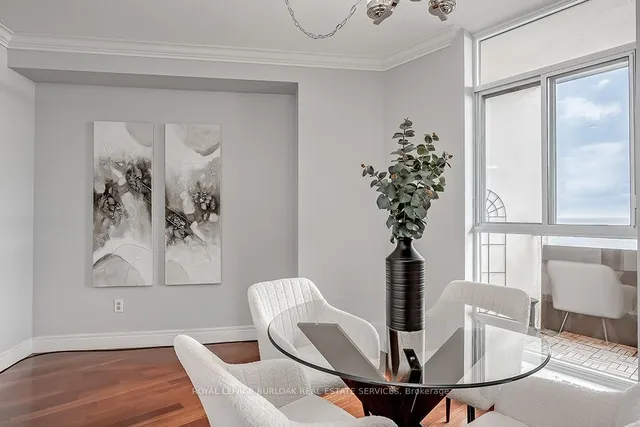 Additional image 12 of 5250 Lakeshore Rd Unit 603