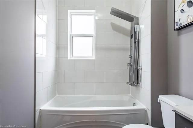 Additional image 32 of 57 Century St