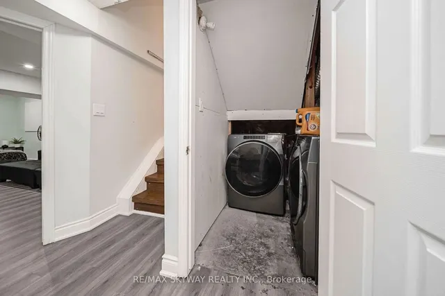 Additional image 25 of 137 Seaside Circ