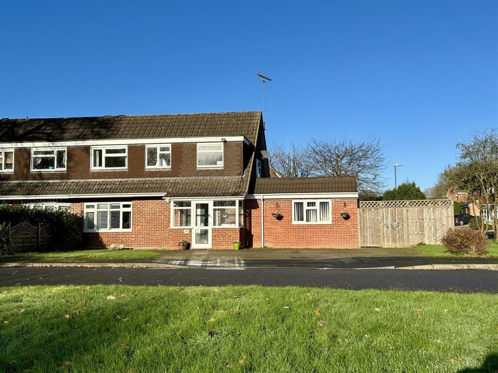 Additional image 13 of Fairwater Crescent, Alcester