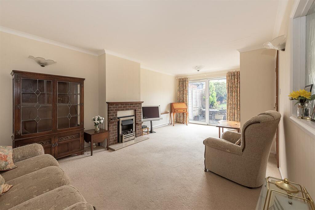 Additional image 13 of Waveney Road, Harpenden
