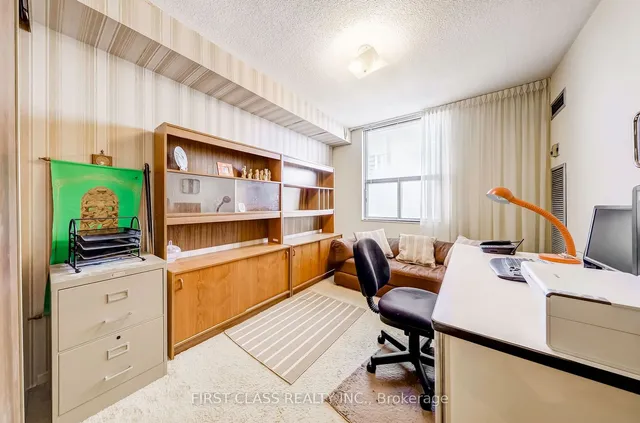 Additional image 25 of 75 Emmett Ave Unit 1515