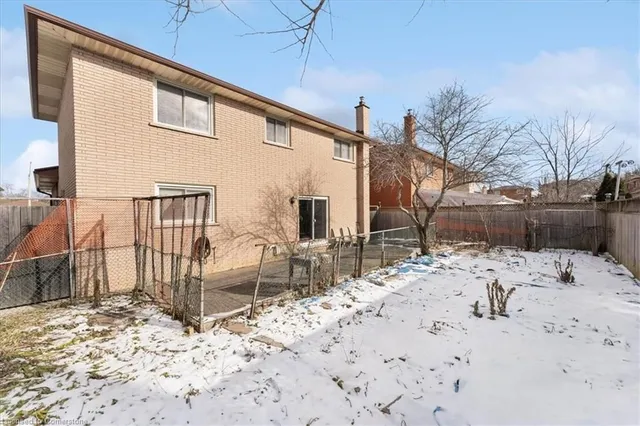 Additional image 49 of 17 Colgate Crt