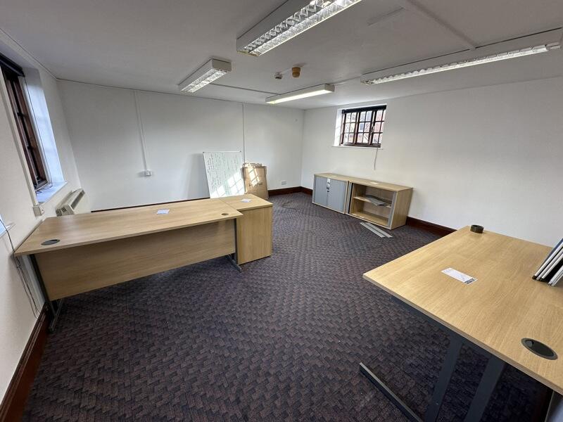 Additional image 8 of Waterloo House, First Floor Offices, Waterloo Lane, Yeovil, Somerset, BA20 1TF