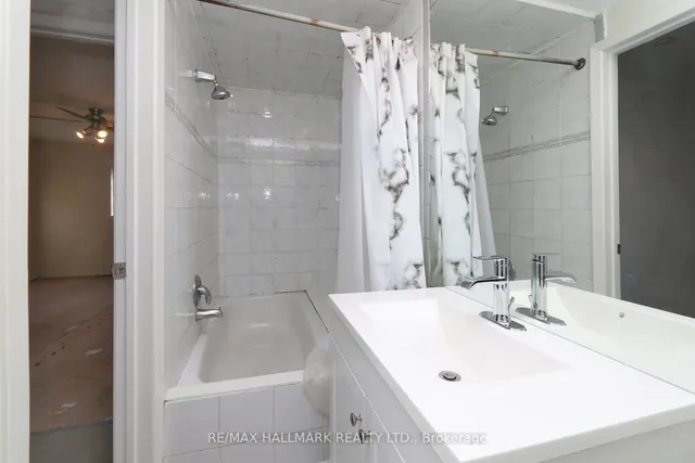 Additional image 28 of 225 Roslin Ave