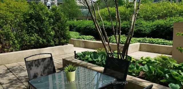 Additional image 20 of 231 Fort York Blvd Unit 122