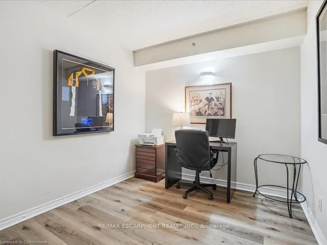 Additional image 16 of 4025 Kilmer Dr Unit 105