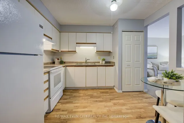 Additional image 9 of 266 Overlea Dr Unit 404