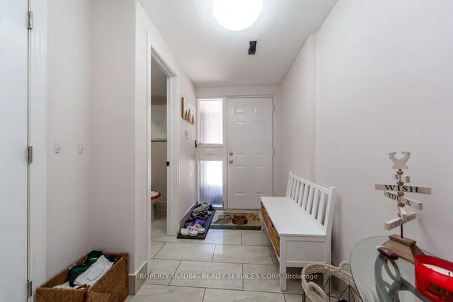 Additional image 4 of 456 Silverstone Dr Unit 71