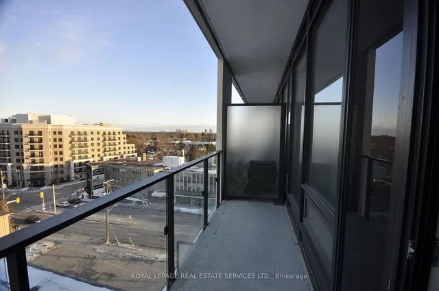 Additional image 25 of 4208 Dundas St Unit 702