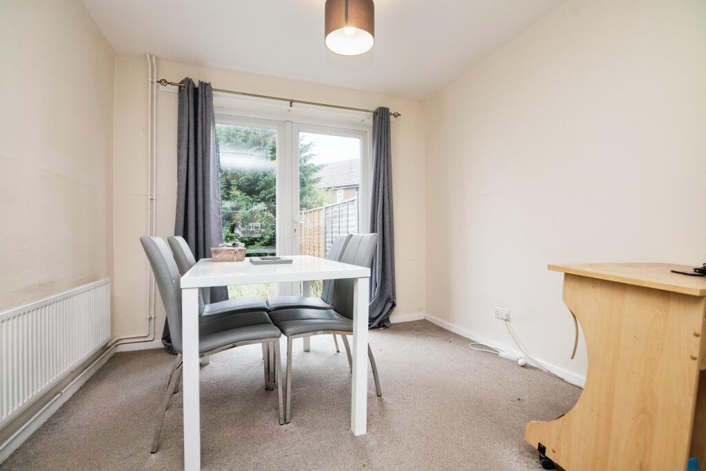 Additional image 7 of Avon Crescent, Alcester, Warwickshire, B49