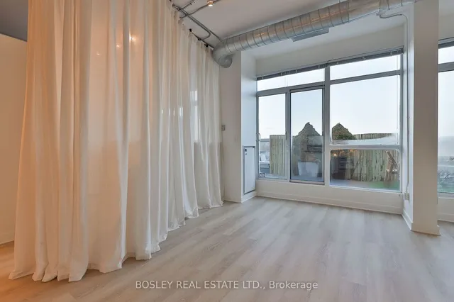 Additional image 12 of 955 Queen St Unit PH6