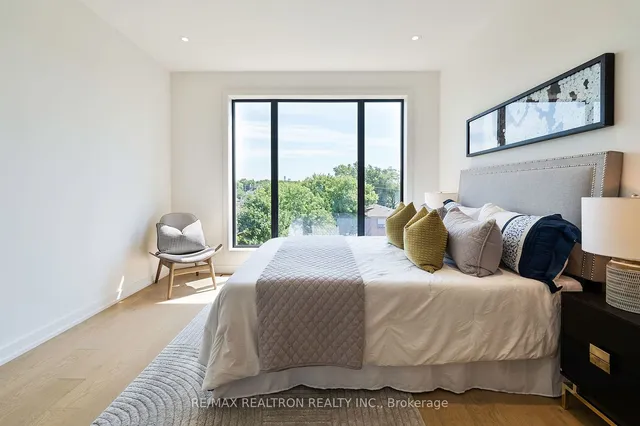 Additional image 18 of 53 Alameda Ave