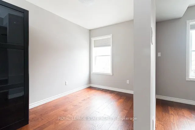 Additional image 21 of 38 Fairleigh Ave