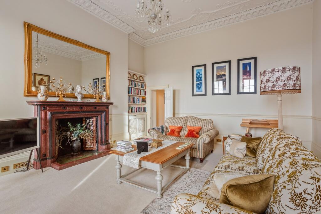 Additional image 17 of Royal Crescent Bath BA1