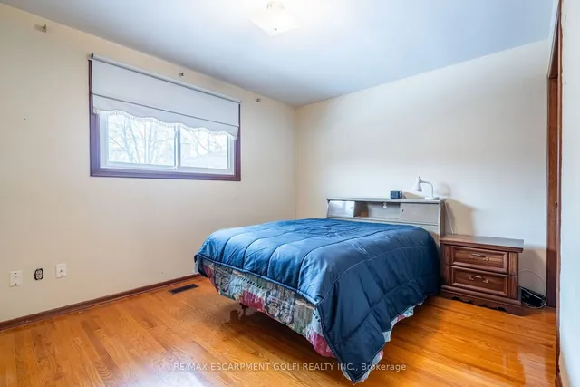 Additional image 18 of 662 West 5th St