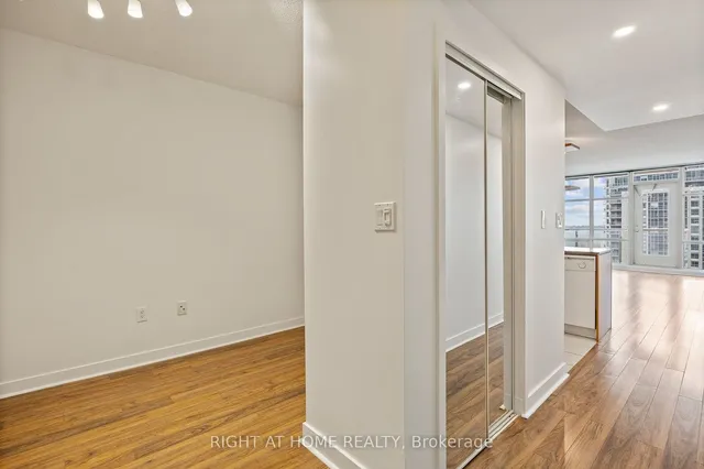 Additional image 6 of 35 Mariner Terr Unit 1011