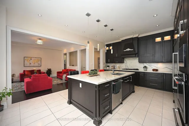 Additional image 8 of 19 Cloverhaven Rd