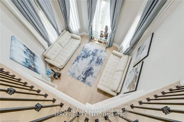 Additional image 28 of 20 Falkland Rd