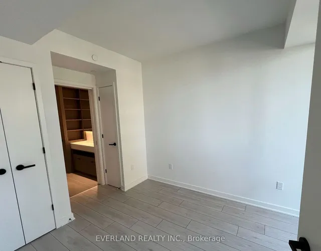 Additional image 6 of 55 Charles St Unit 2201