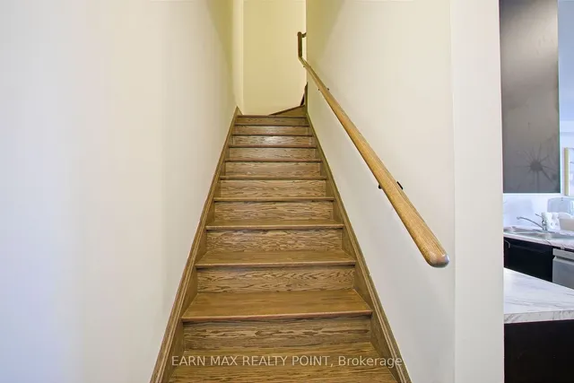 Additional image 24 of 90 Donald Ficht Cres